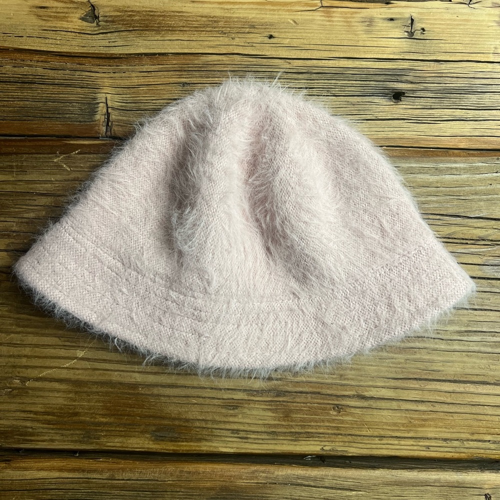 Fuzzy Bucket Hat - Picture 2 of 4